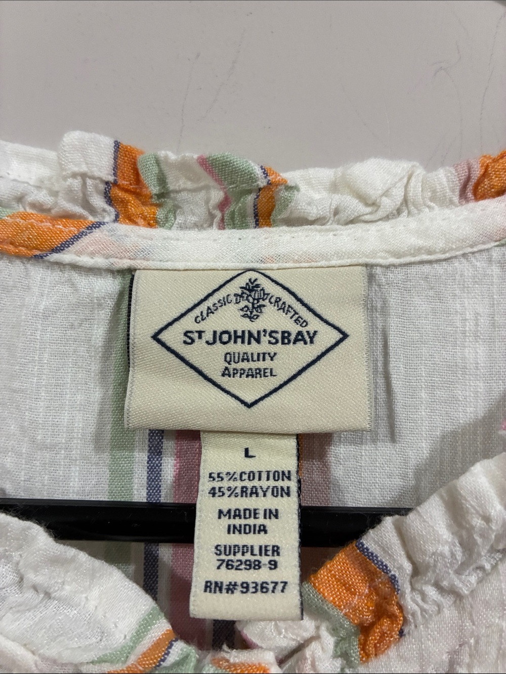 ST. John’s Bay NWT Ruffle 4 Button Cotton/Rayon Front Top - Picture 3 of 8